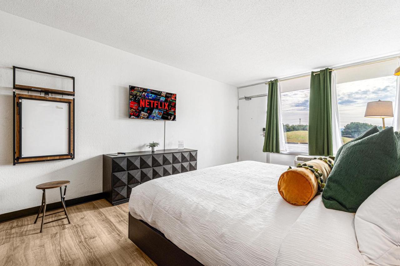 The Mallard Hotel & Suites Copperhill Bagian luar foto